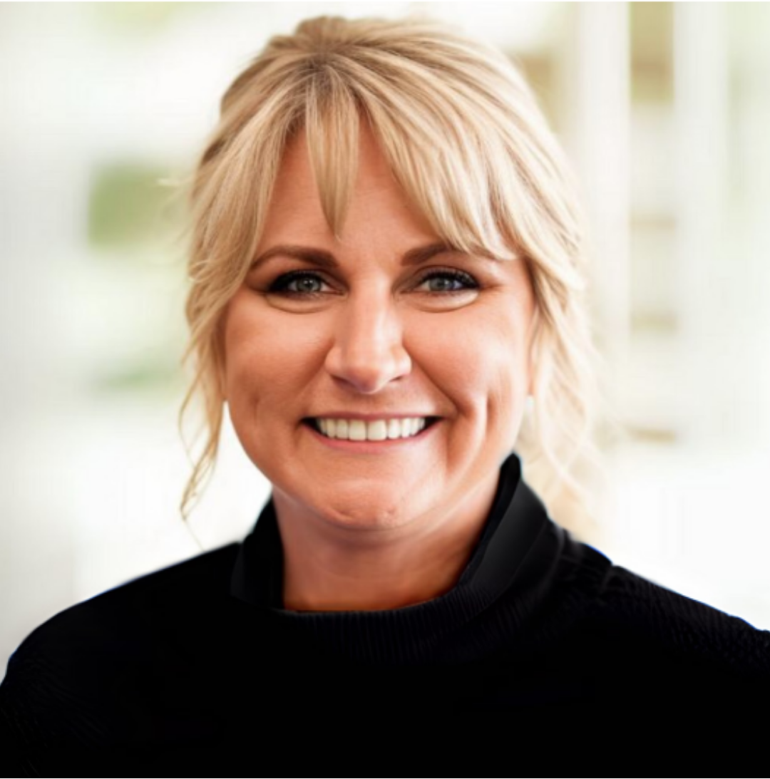 Whitney, founder of Artisan’s Avenue creative marketing and website design agency for small businesses